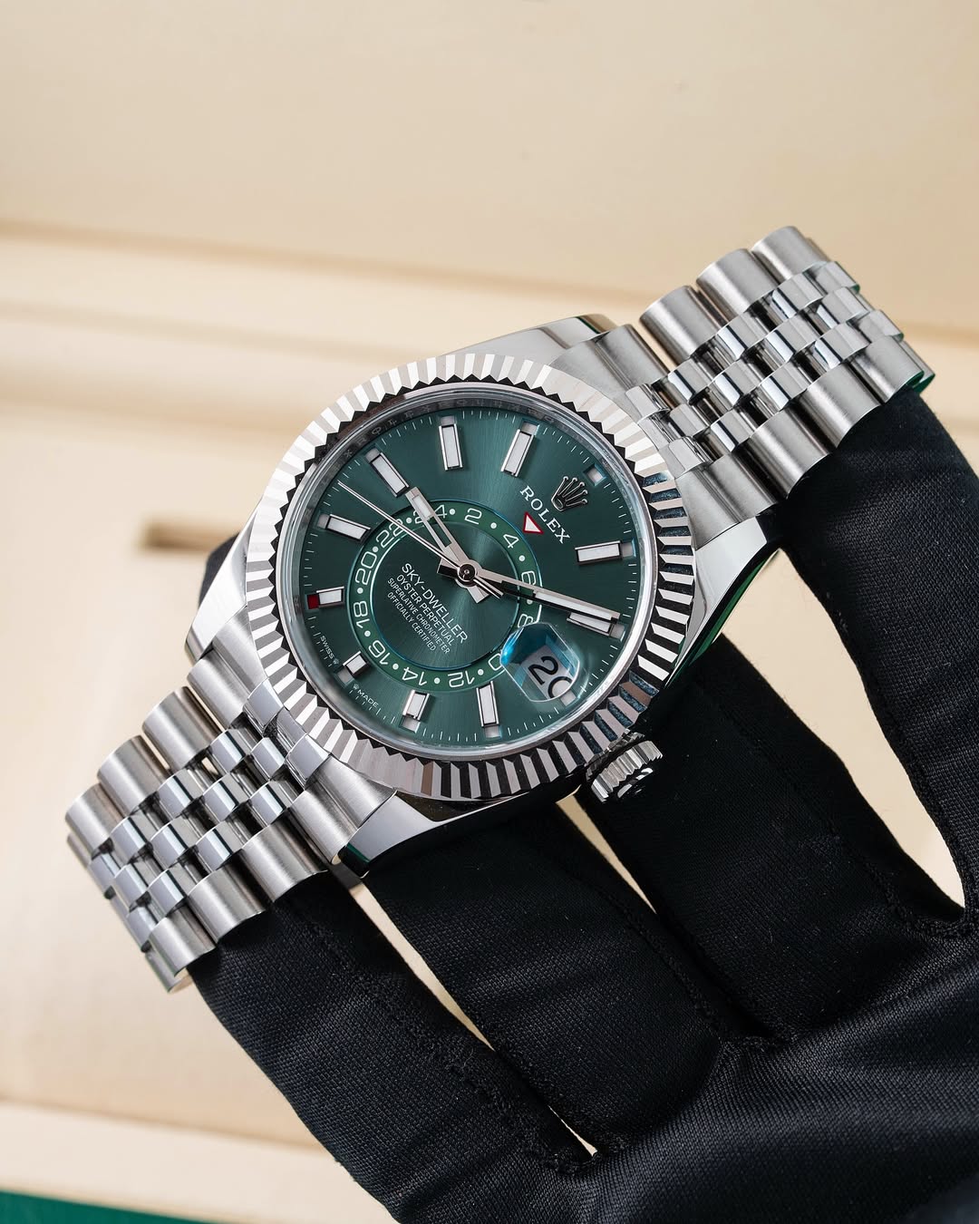 Rol.ex Oyster Perpetual Sky Dweller