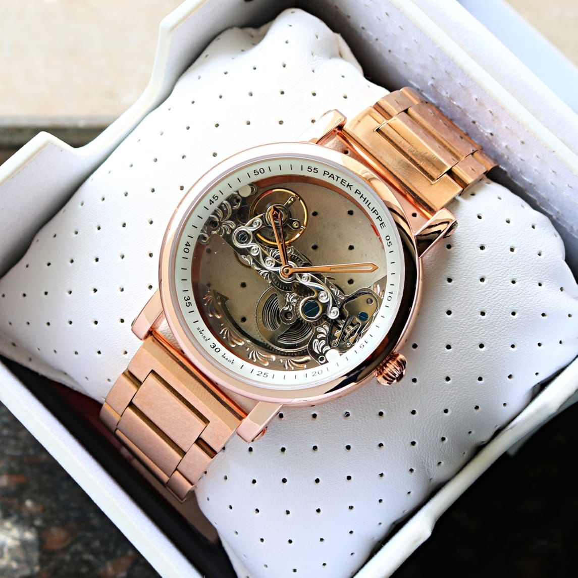 Pa.tek Philippe Skeleton