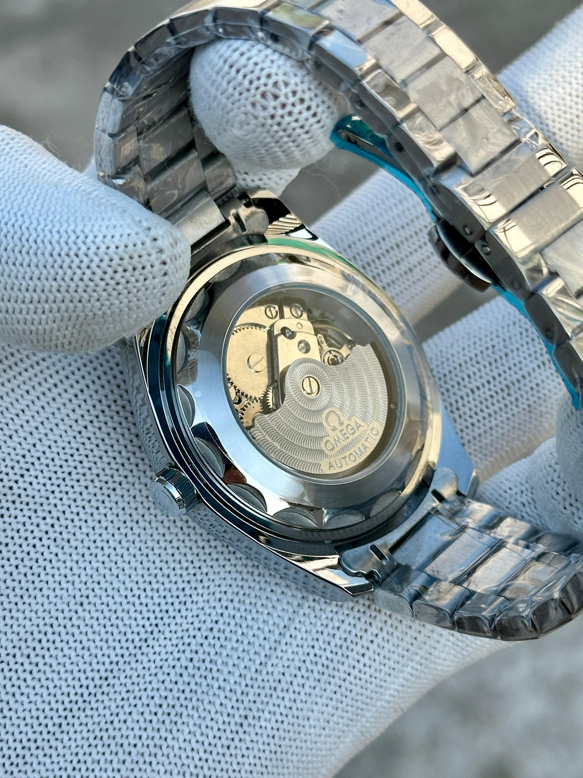 Om.ega Seamaster Auto