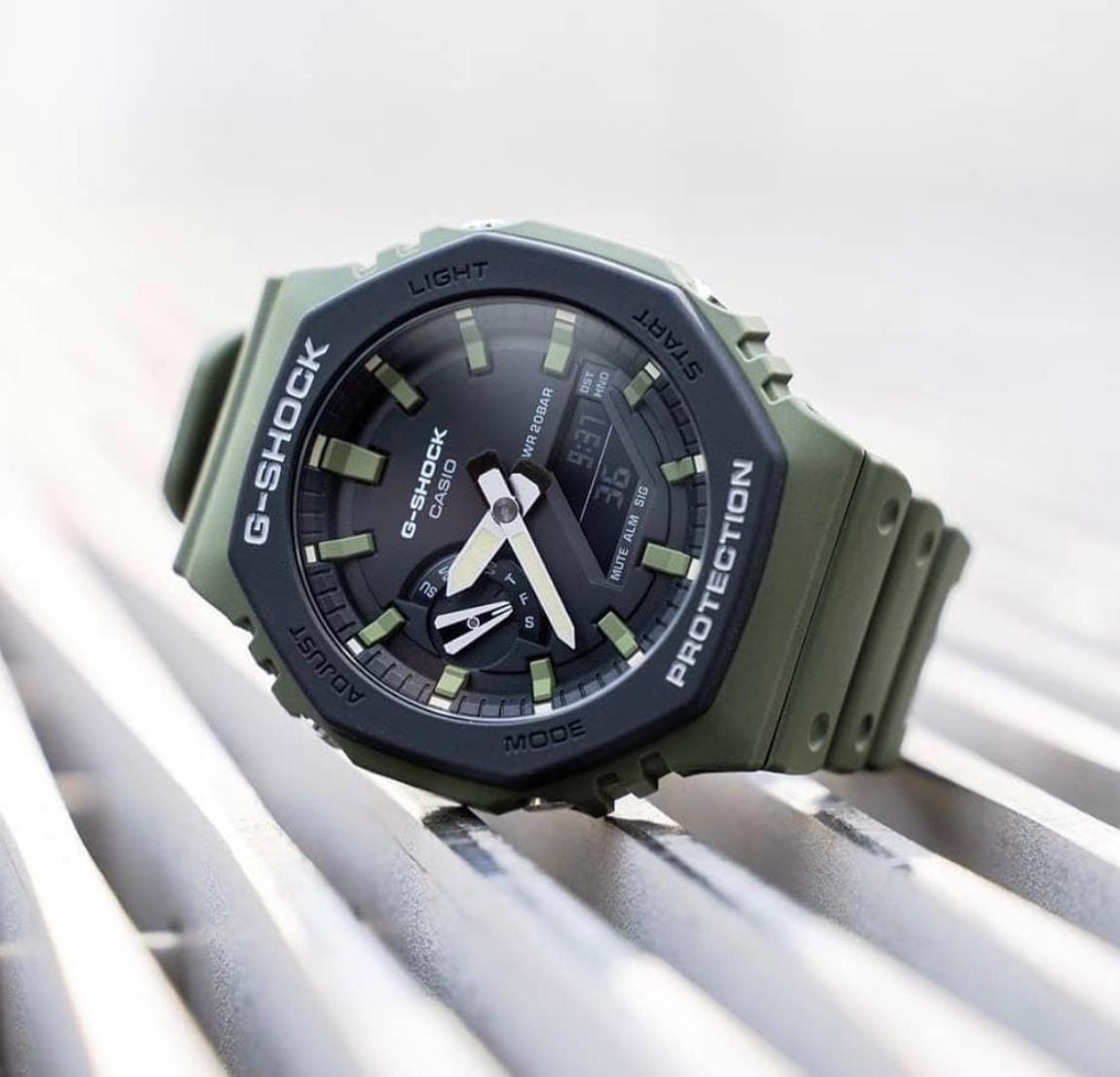 New Casio g shock ga2100