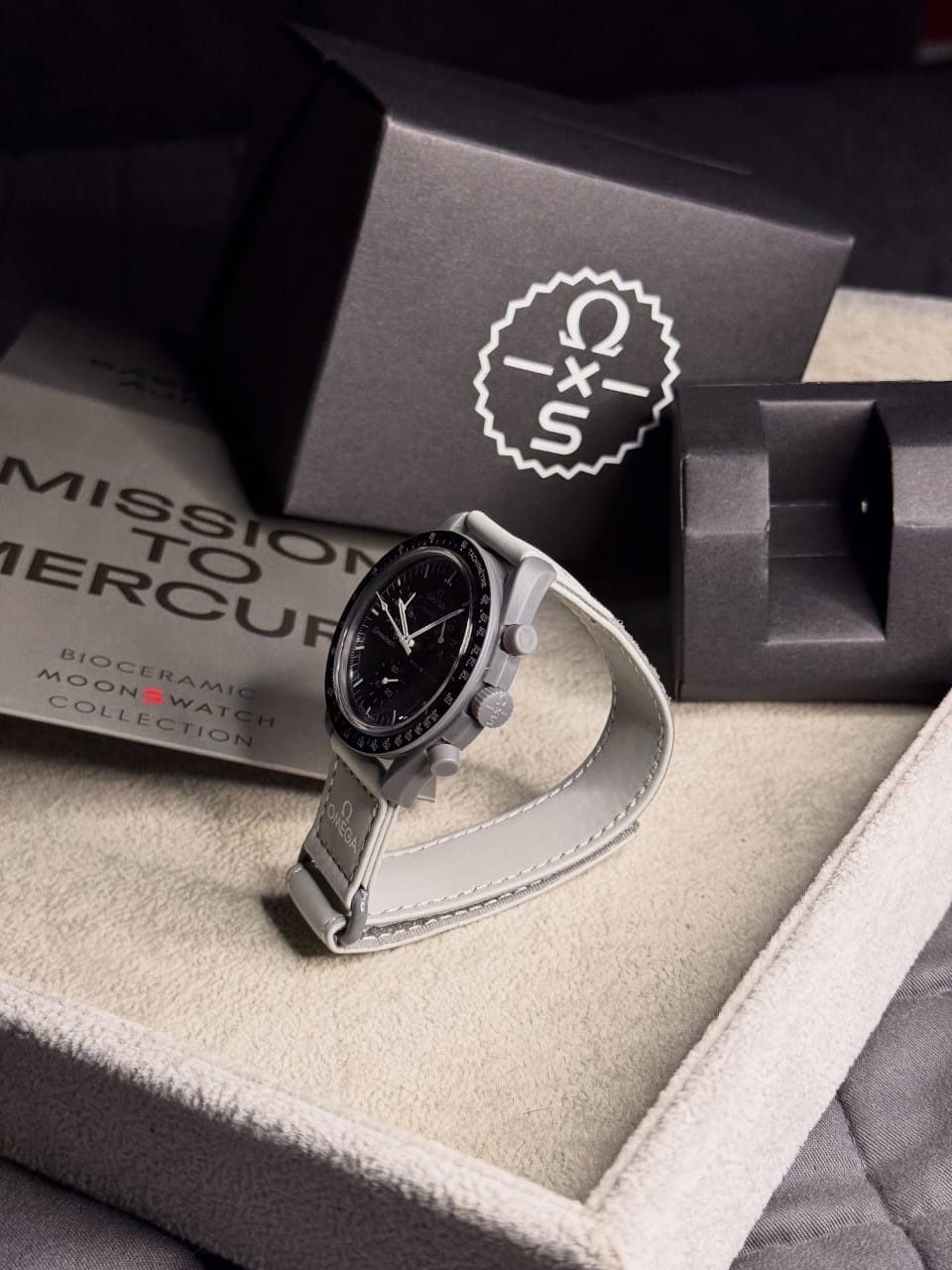 Om.ega x Swatch  Bioceramic Moonswatch Mission to Mercury
