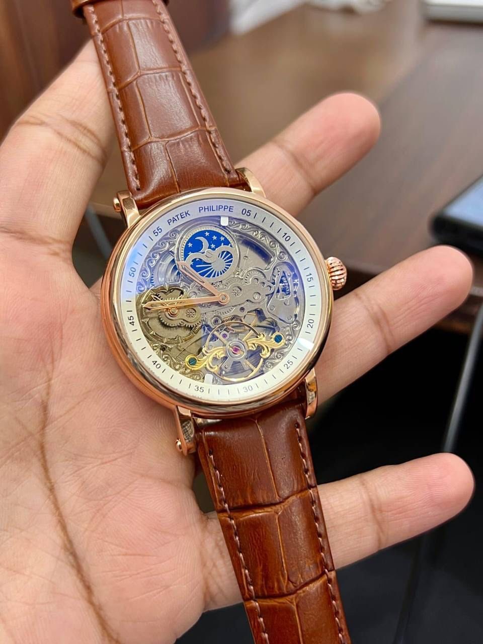 Pa.tek philippe Skeleton