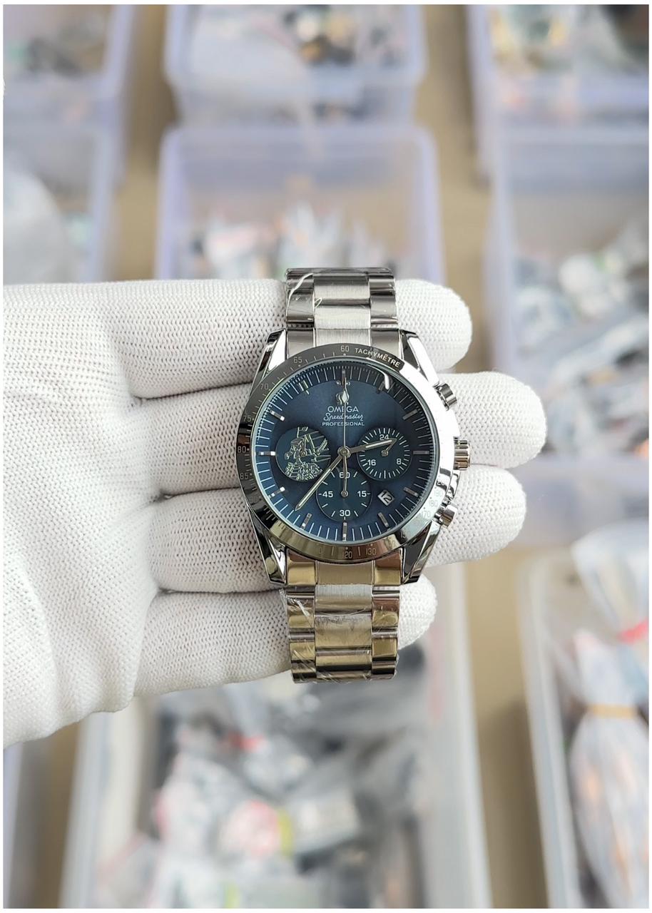 Om.ega Speedmaster Professional Chrono