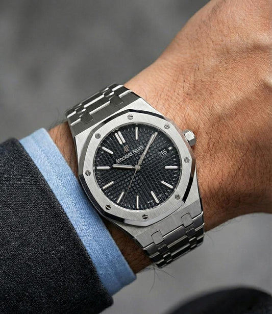 Aude.mars Piguet Royal Oak "Quartz