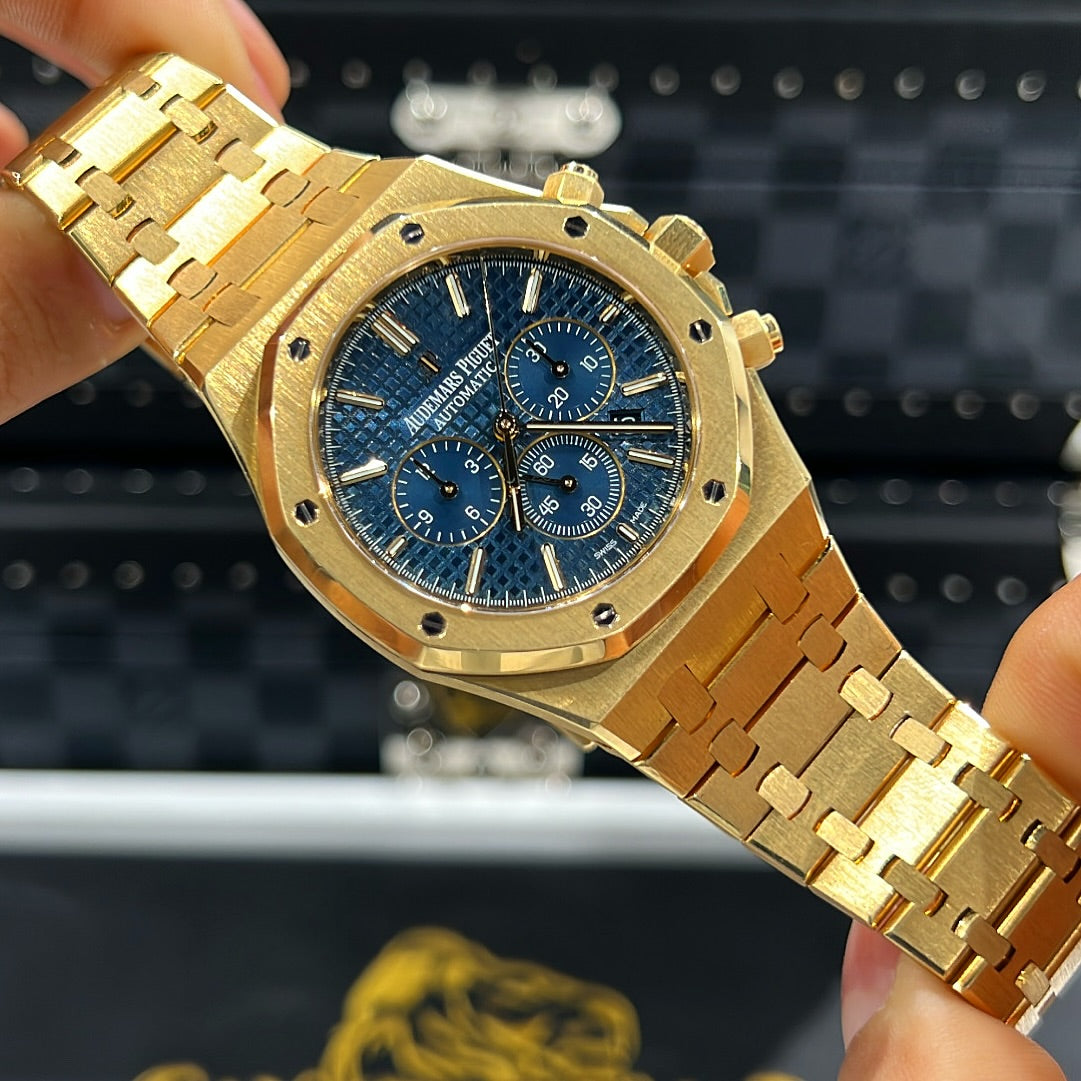 Aude.mars piguet Royal Oak Chronograph
