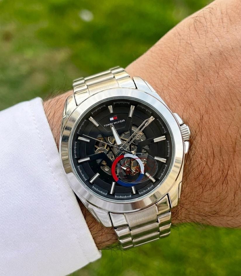 Tom.my Hilfiger automatic skeleton Black