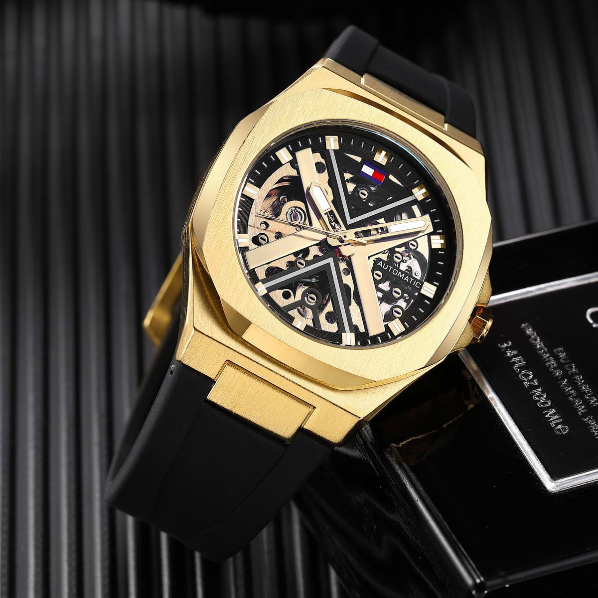 Tom.my Hilfiger Skeleton "Automatic"
