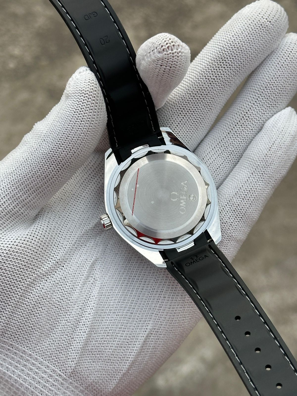 Om.ega Seamaster
