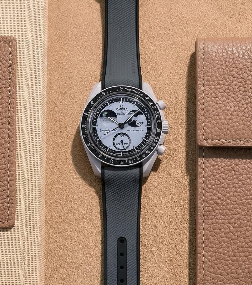 Om.ega Moon Watch Limited Edition