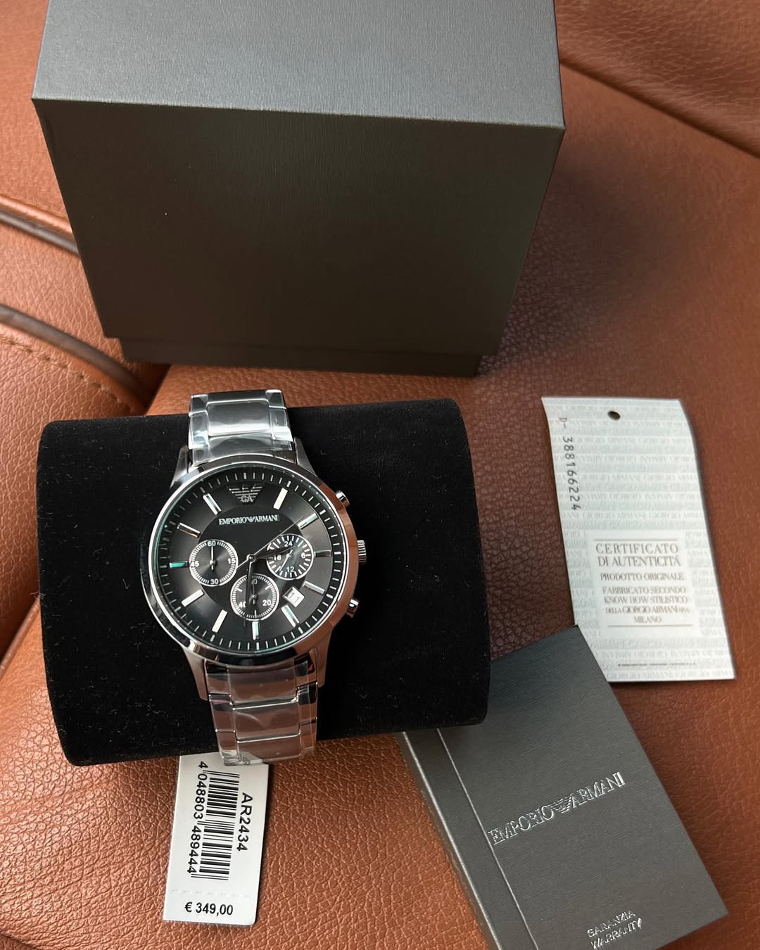 Em.porio Armani Classic Black