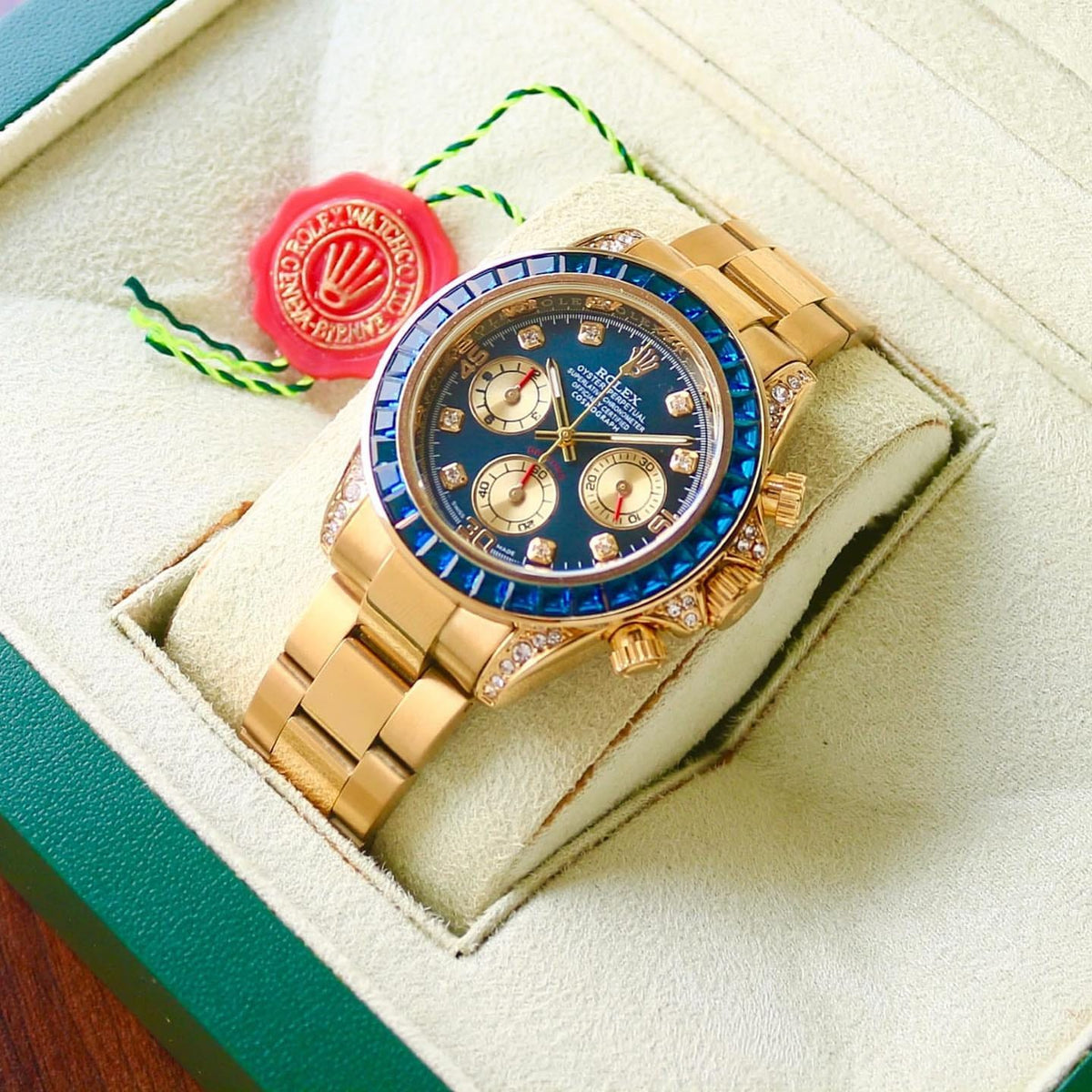Role_x Oyster Perpetual Rainbow