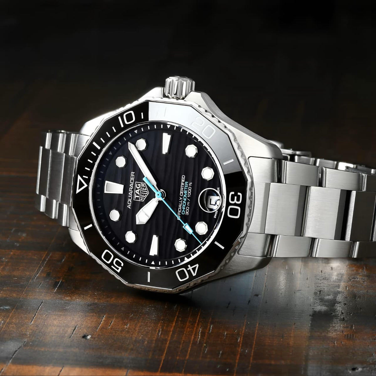 NewTag Heuer Aquaracer Professional 300m date automatic japan