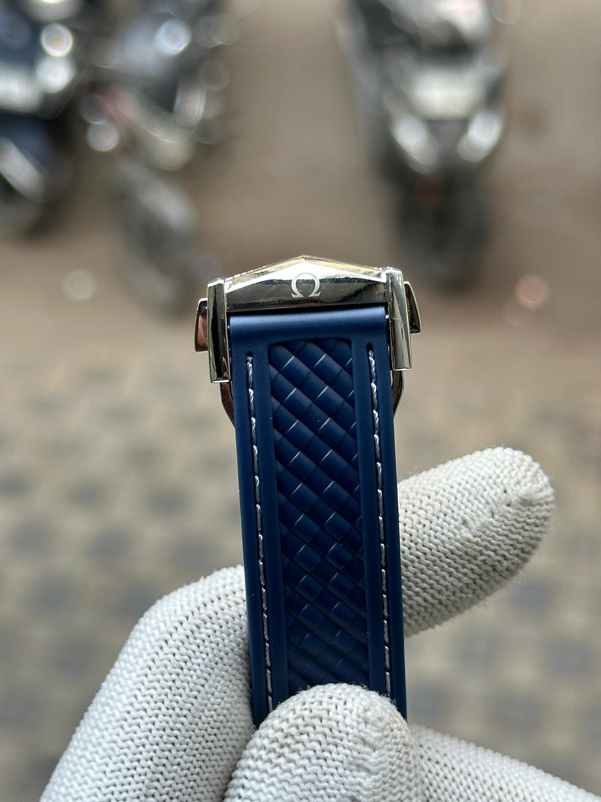 Om.ega Seamaster