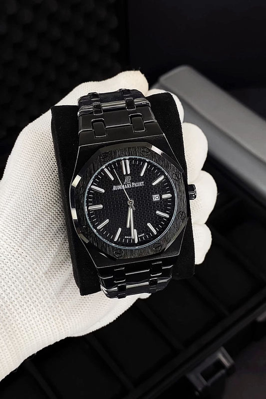 Aude.mars Piguet Royal Oak Quartz