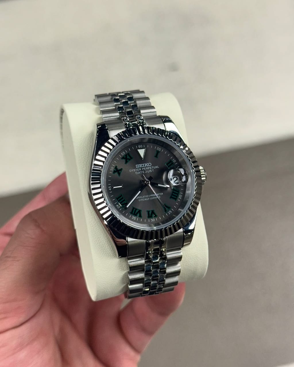 Sei.ko Oyster Perpetual Date Just Movment Like Automatic