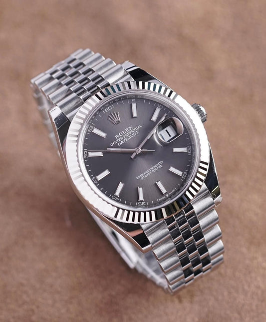Rol.ex Oyster Perpetual Date Just Silver-Black Working Like Automatic