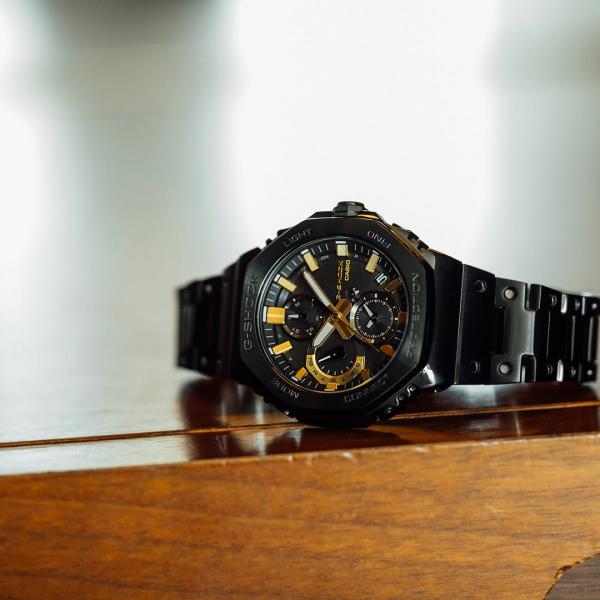 NewCasio G-Shock GMC-B2100ZE-1AJR