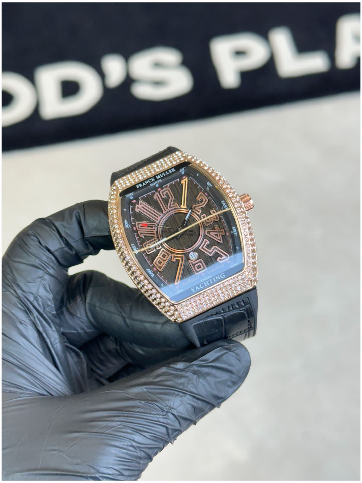 Fran.ck Muller Yachting V45