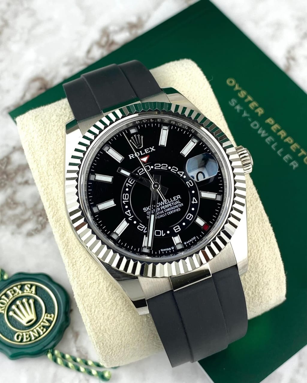 Rol.ex Oyster perpetual Sky Dweller