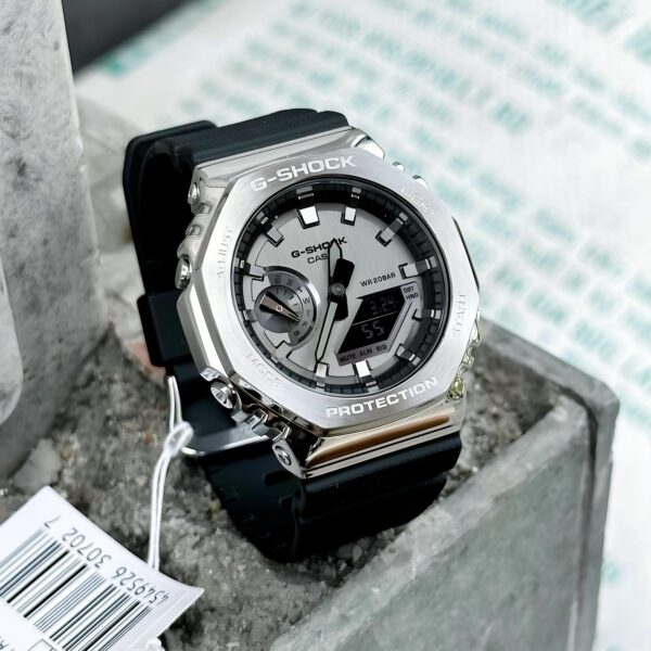 NewCasio G Shock Gm2100