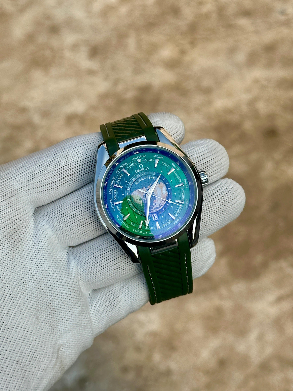 Om.ega Seamaster