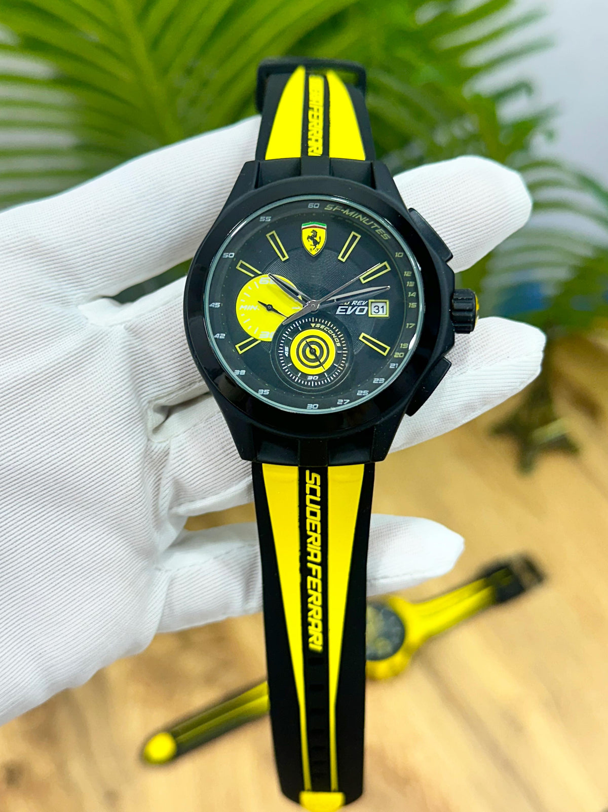 NEW FERRARI SCUDERIA COLLECTION