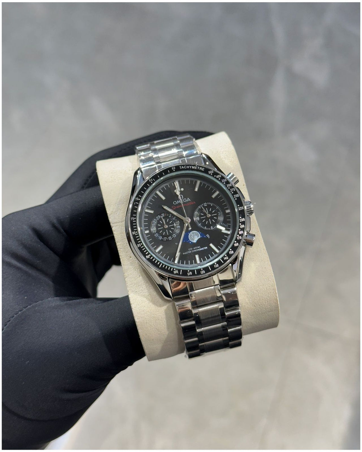 Om.ega Speedmaster