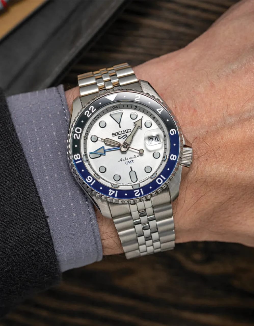 Sei.ko 5 Gmt Sports  Automatic