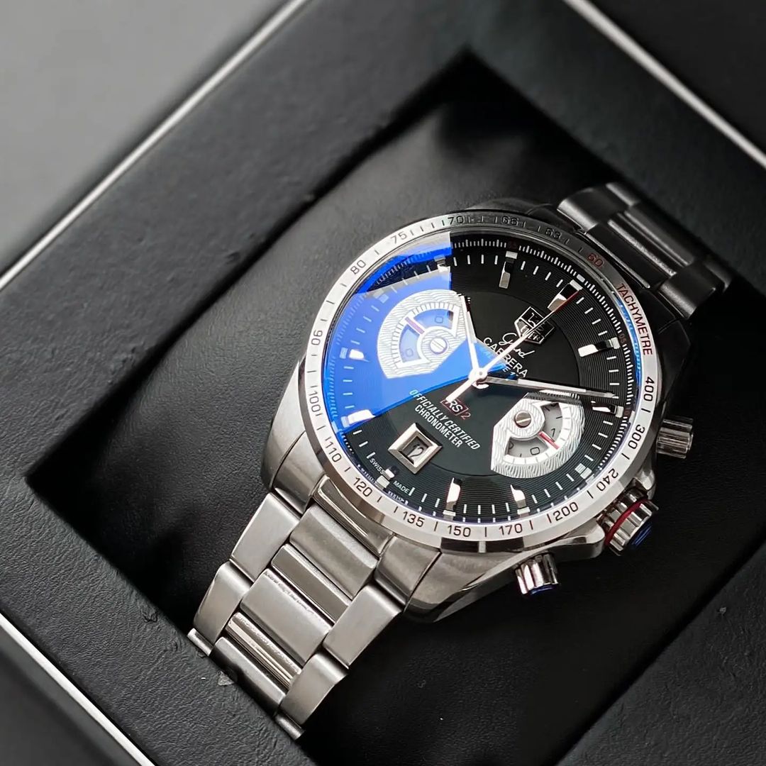 New Tag heuer Carrera Caliber 17