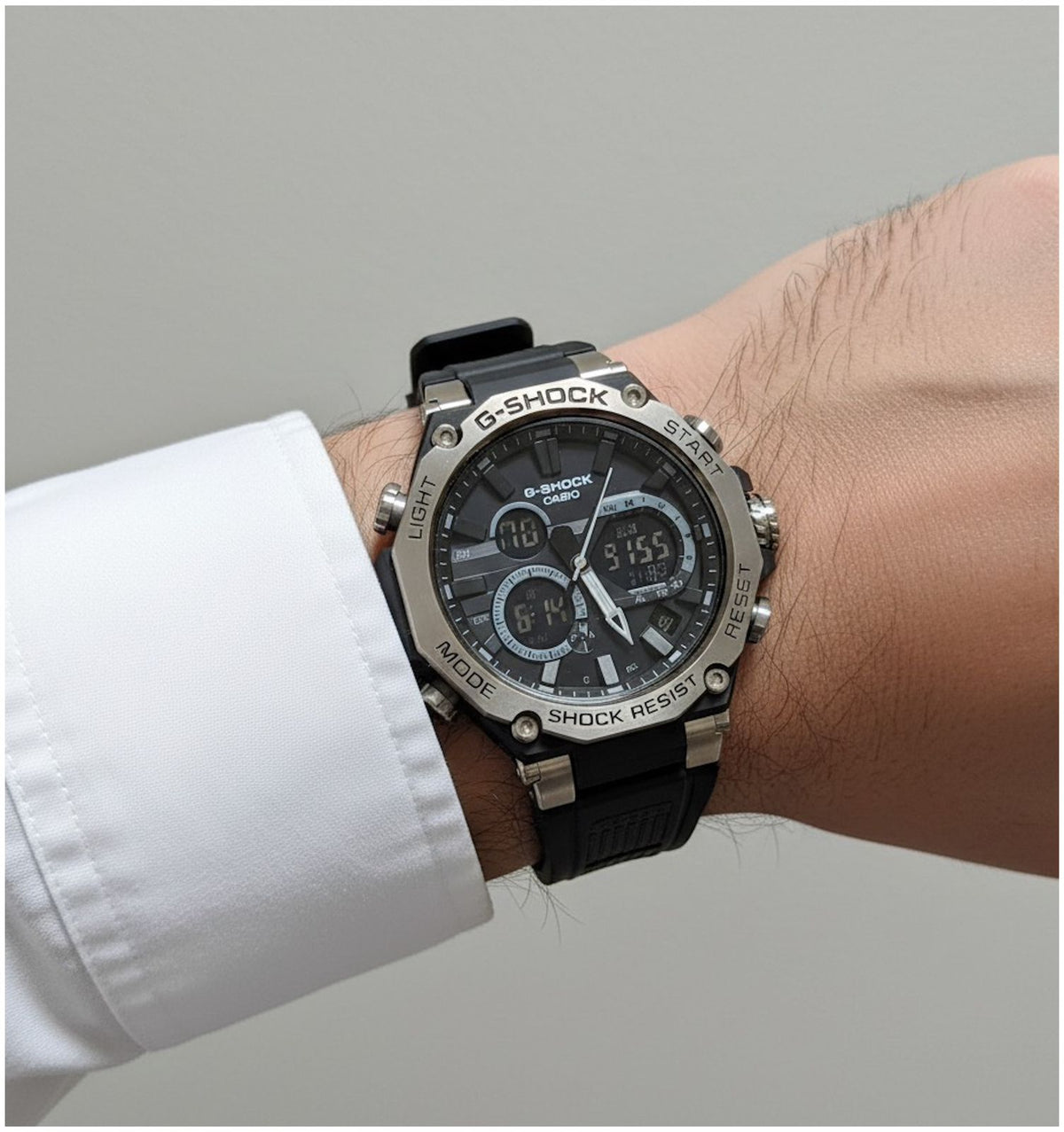 NewCasio G shock Mtg-B2000