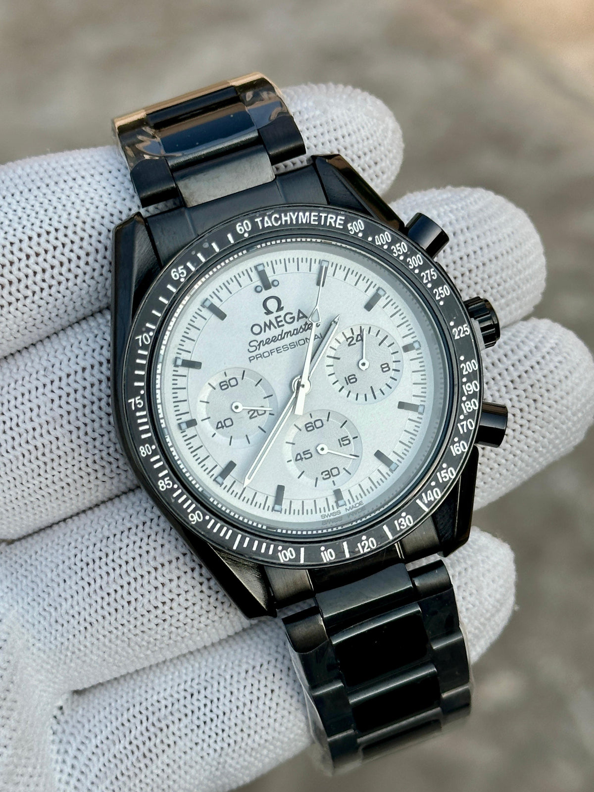 Om.ega Speedmaster Chronograph