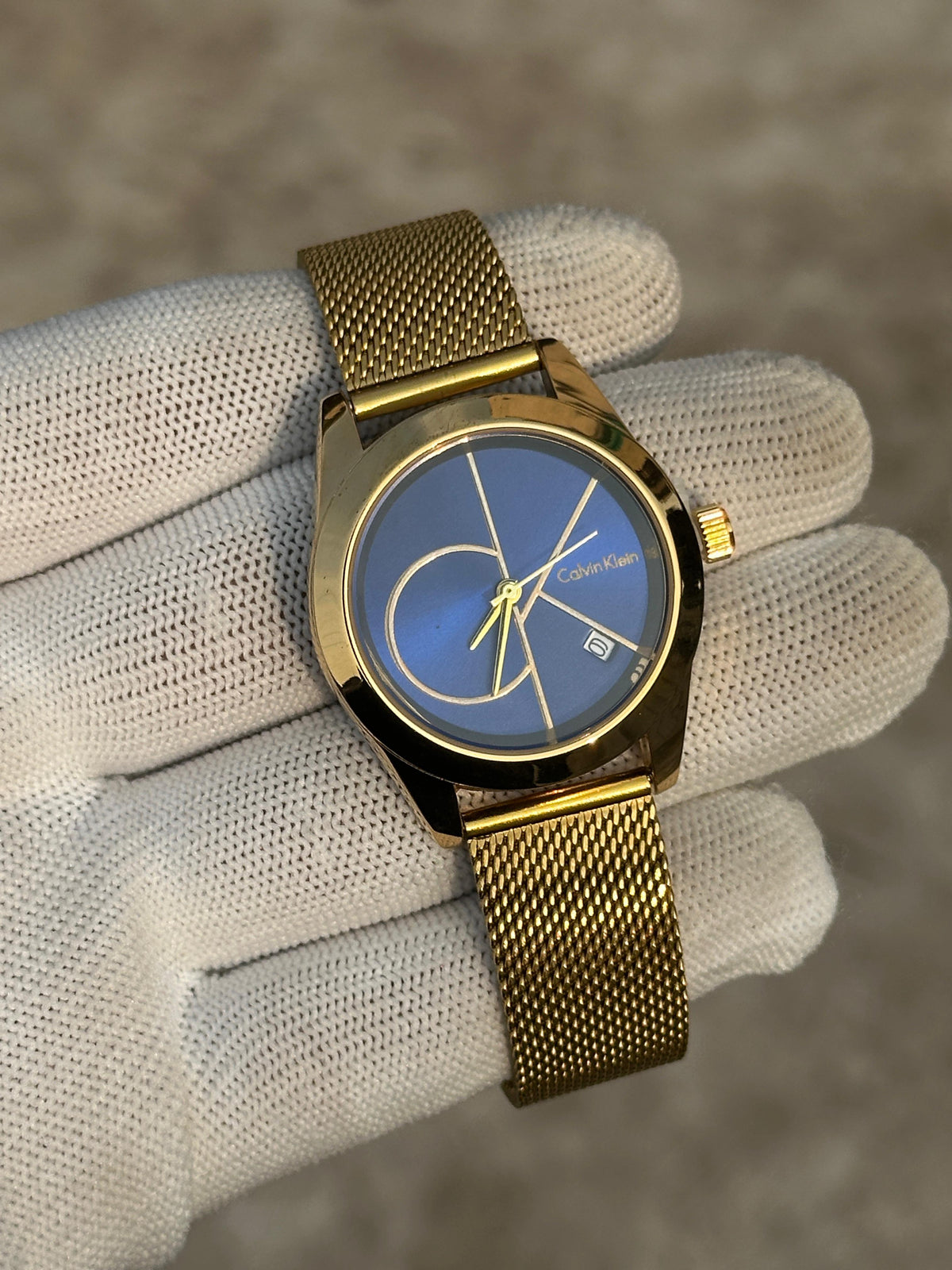 Cla.vin Klein Couple