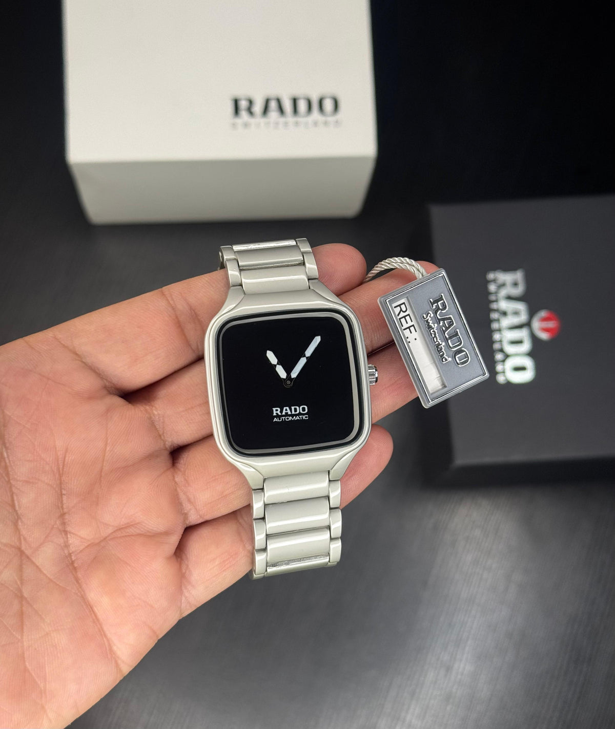 Ra.do True Square Quartz