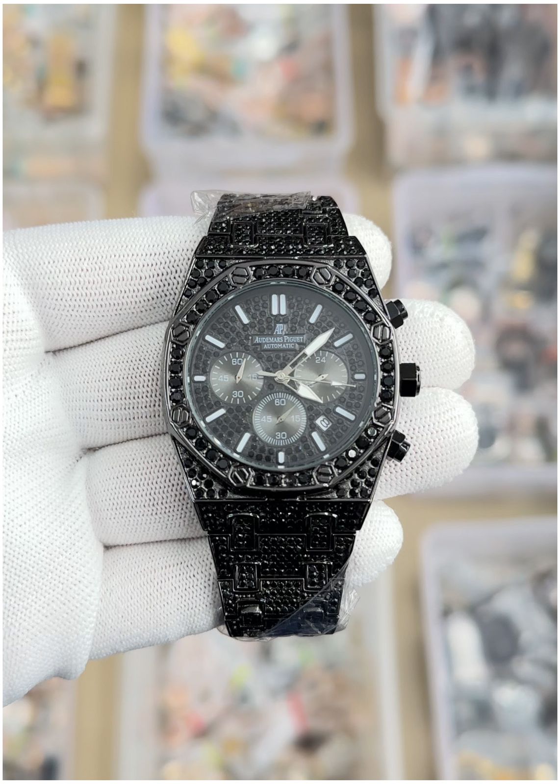 Aude.mars Piguet Royal Oak Crystal Chronograph