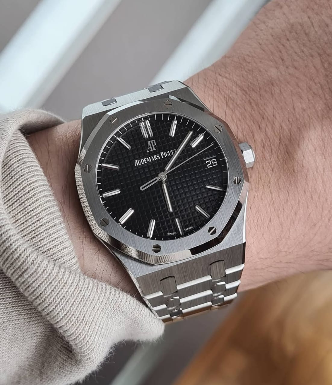 Aude.mars Piguet Royal Oak Quartz Silver-Black