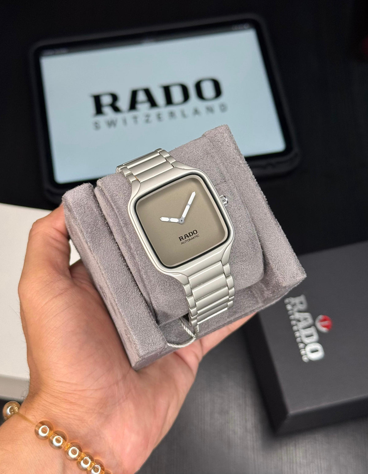 Ra.do True Square Quartz