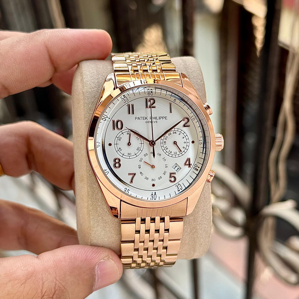 Pa.tek Philippe Complications