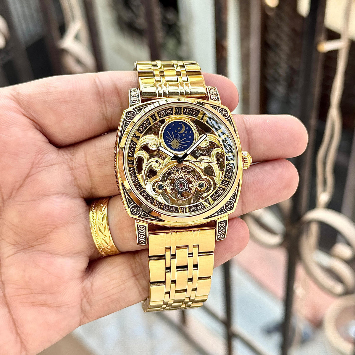 Pa.tek Philippe Skeleton automatic