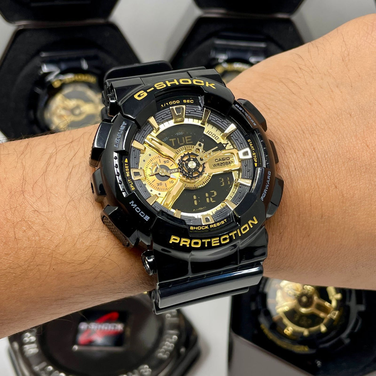 NEW G SHOCK GA-110 BLACK GOLD