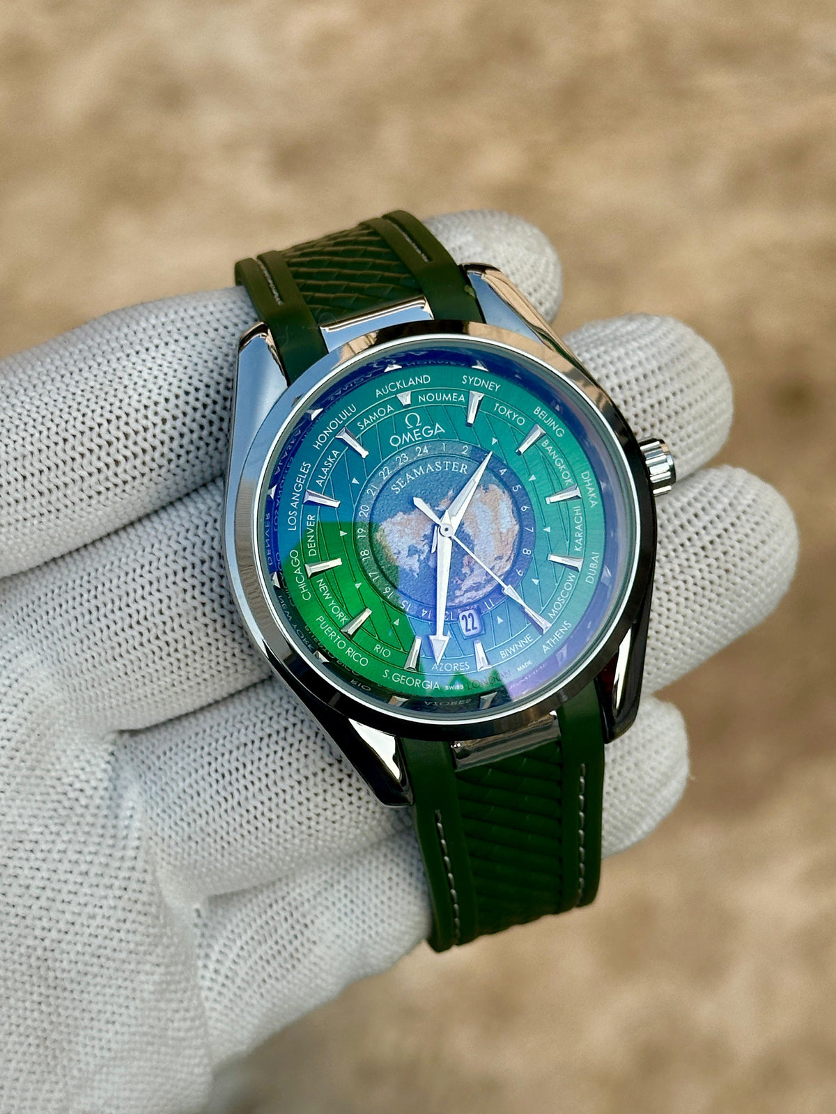 Om.ega Seamaster