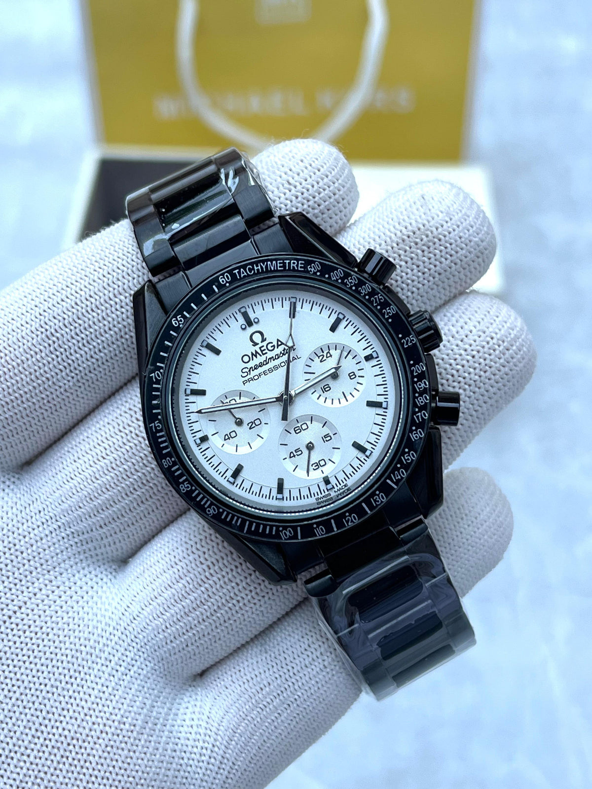 Om.ega Speedmaster Chronograph