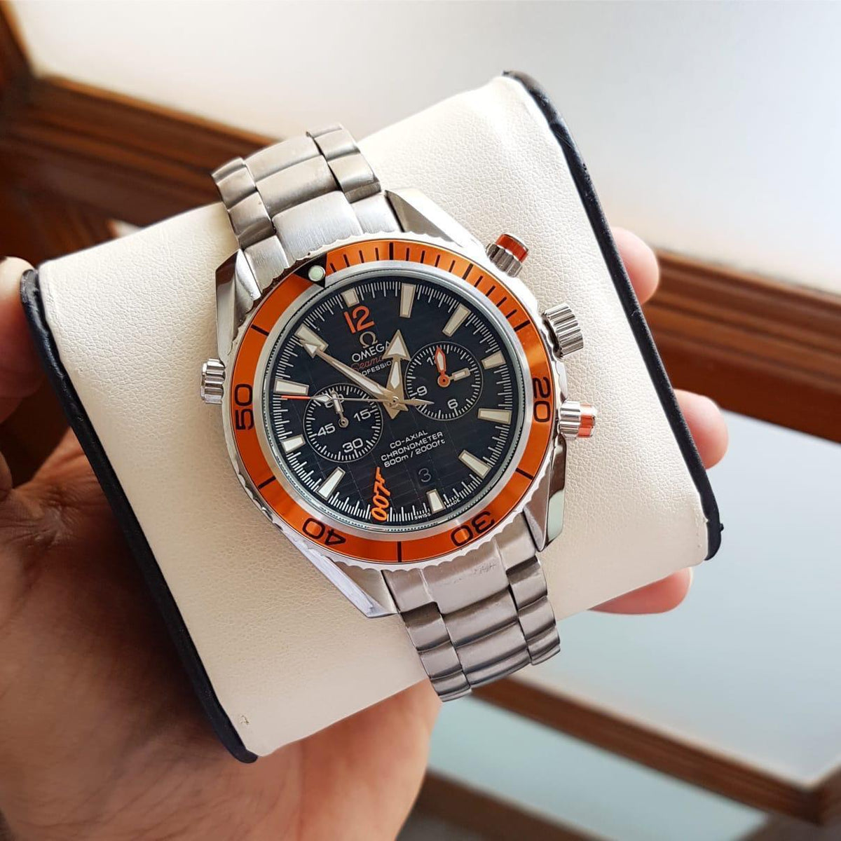 Om.ega Seamaster Planet Ocean Quartz Japan