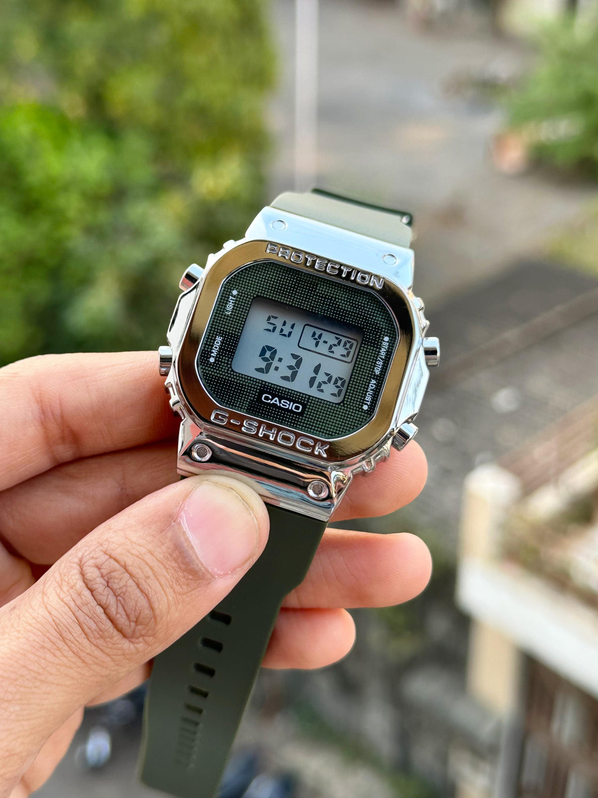 New Casio G-Shock G-Steel GM-S5600UPG-4DR Silver Digital Dial Black Resin Strap  Watch G1536