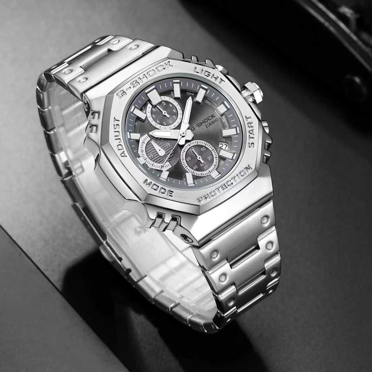 Ca.sio G-Shock GMC-B2100ZE-1AJR Silver