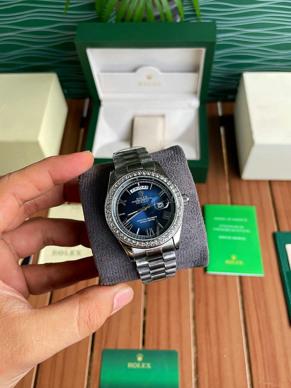 Rol.ex Oyster perpetual Day Date Diamond 40 Battery